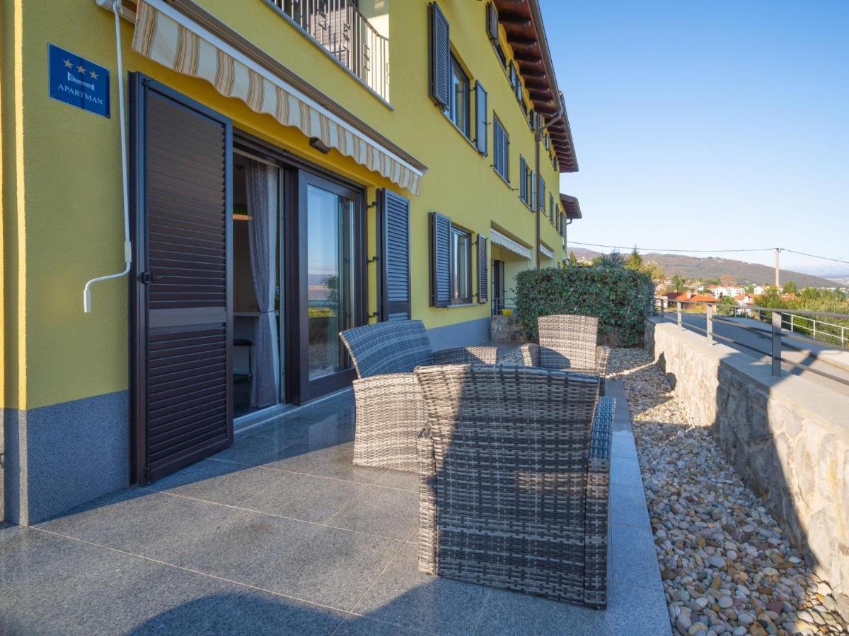 Apartment Damir By Interhome Laurana Esterno foto